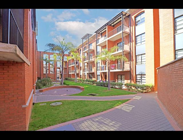 1 BEDROOM APARTMENT FOR SALE IN MELROSE NORTH